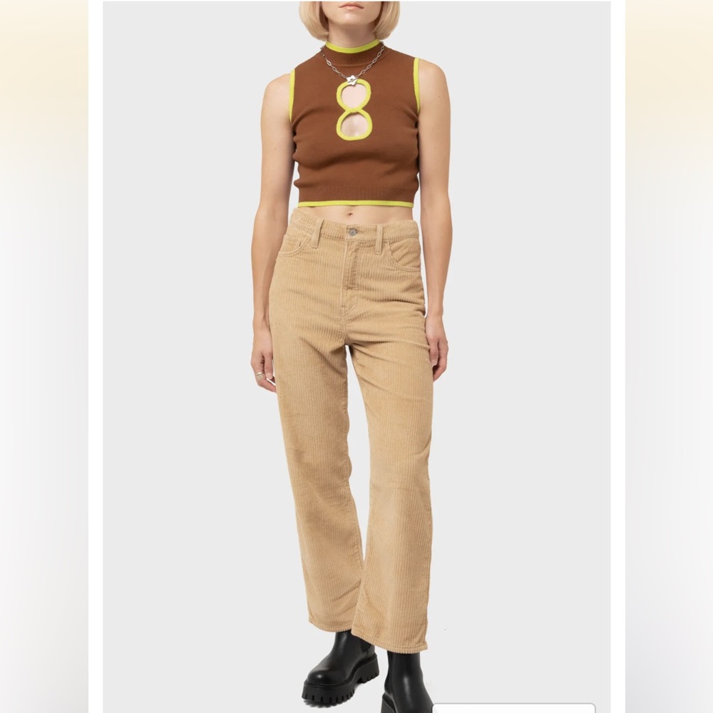 Levi’s rib cage straight ankle cords in granola